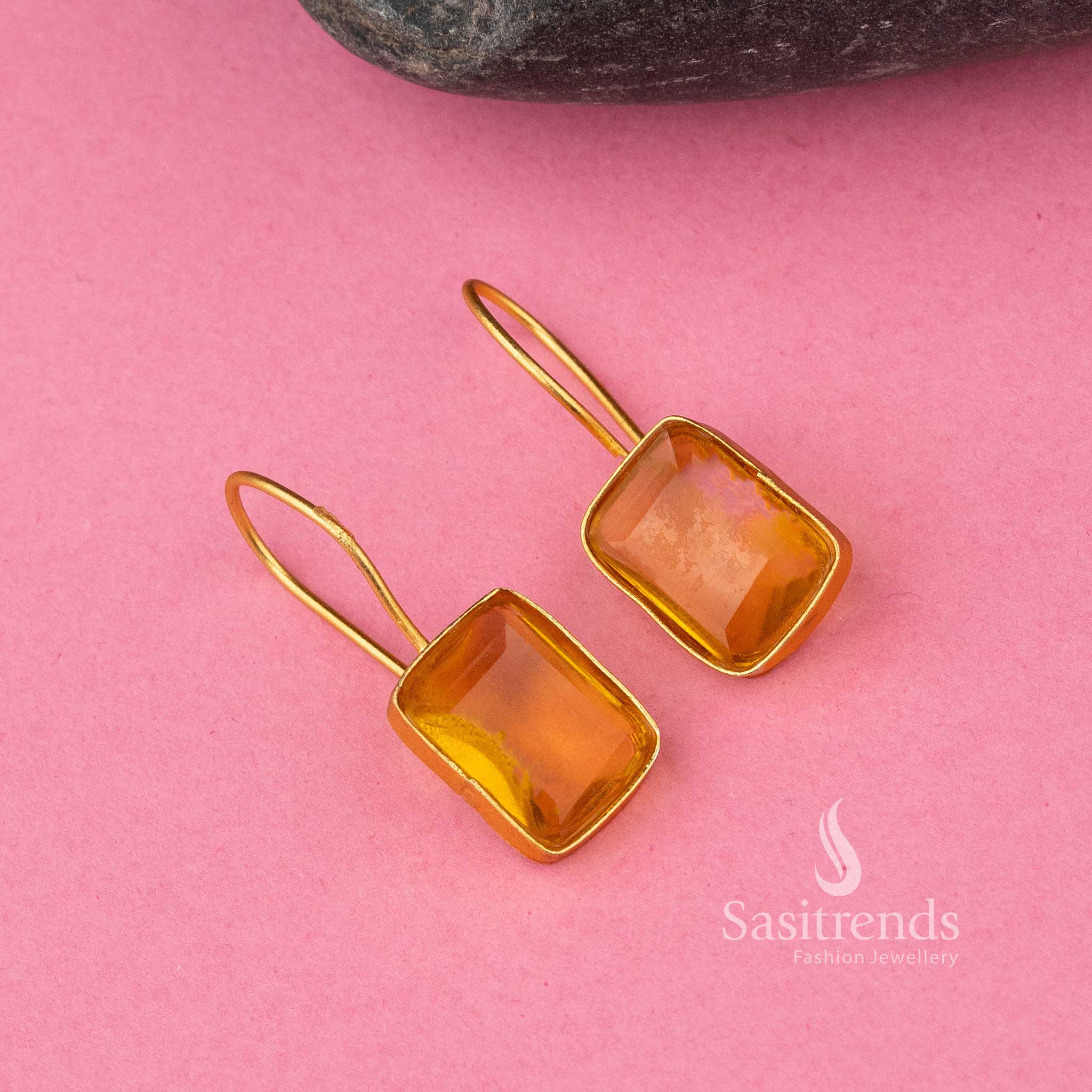 Sasitrends - Attractive Gold Plated Monalisa Stone Studded Contemporary Fishhook Earrings - Image 9